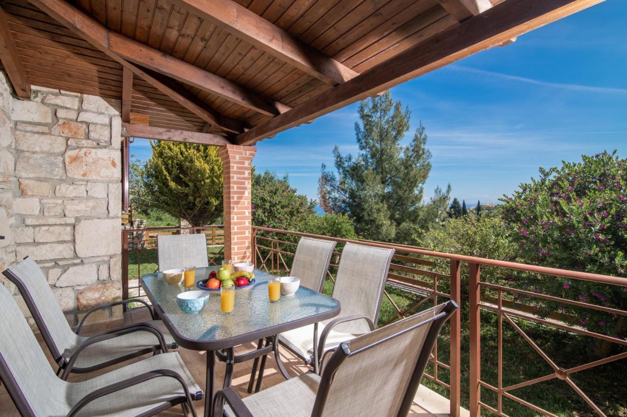 Vozas - Traditional With Great View * Tragaki